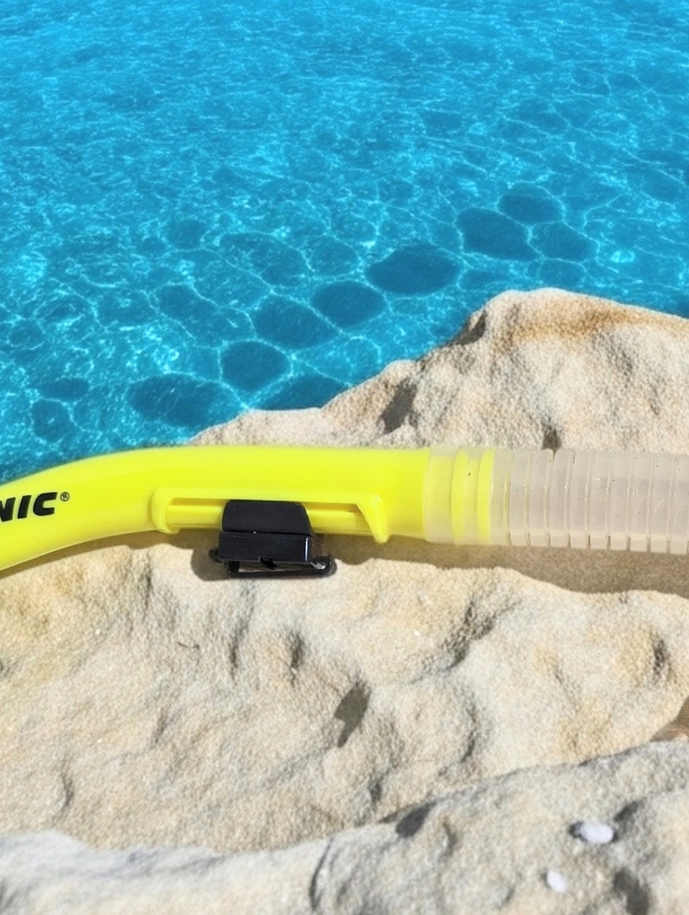 Snorkel Set Velocity Fins 7-8 Magnum EX.Mask and Oceanic Snorkel, Used One Time - Picture 5 of 9